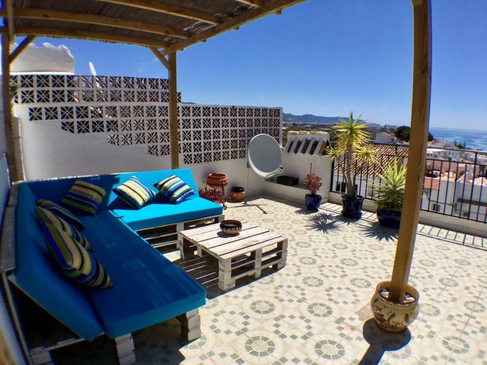 Casa Angelines Holiday Home Нерха Экстерьер фото