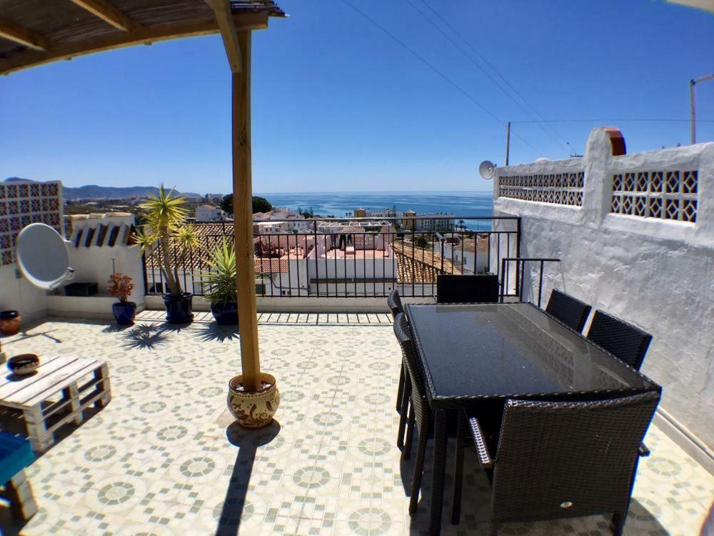 Casa Angelines Holiday Home Нерха Экстерьер фото