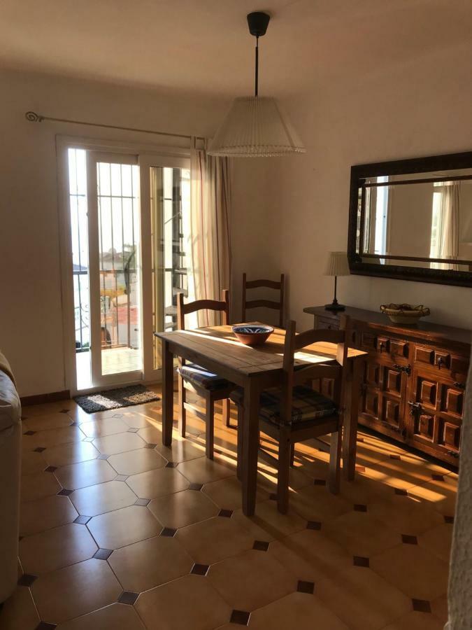 Casa Angelines Holiday Home Нерха Экстерьер фото