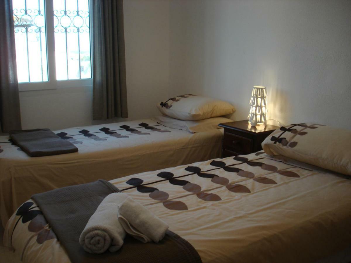 Casa Angelines Holiday Home Нерха Экстерьер фото